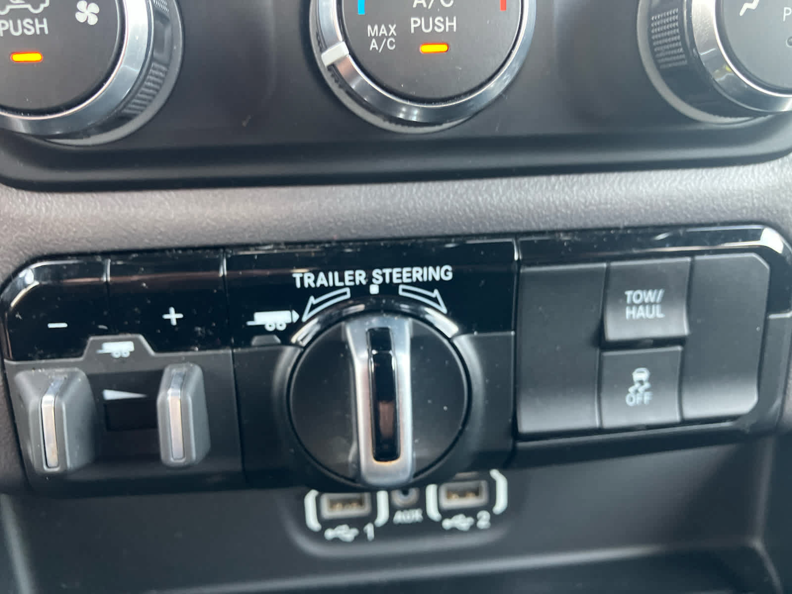 Used 2022 RAM 1500 Big Horn w/ Trailer Tow Group AWD/4WD image 23