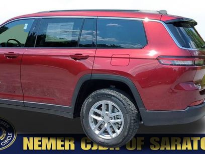 New 2025 Jeep Grand Cherokee L Laredo w/ Luxury Tech Group I