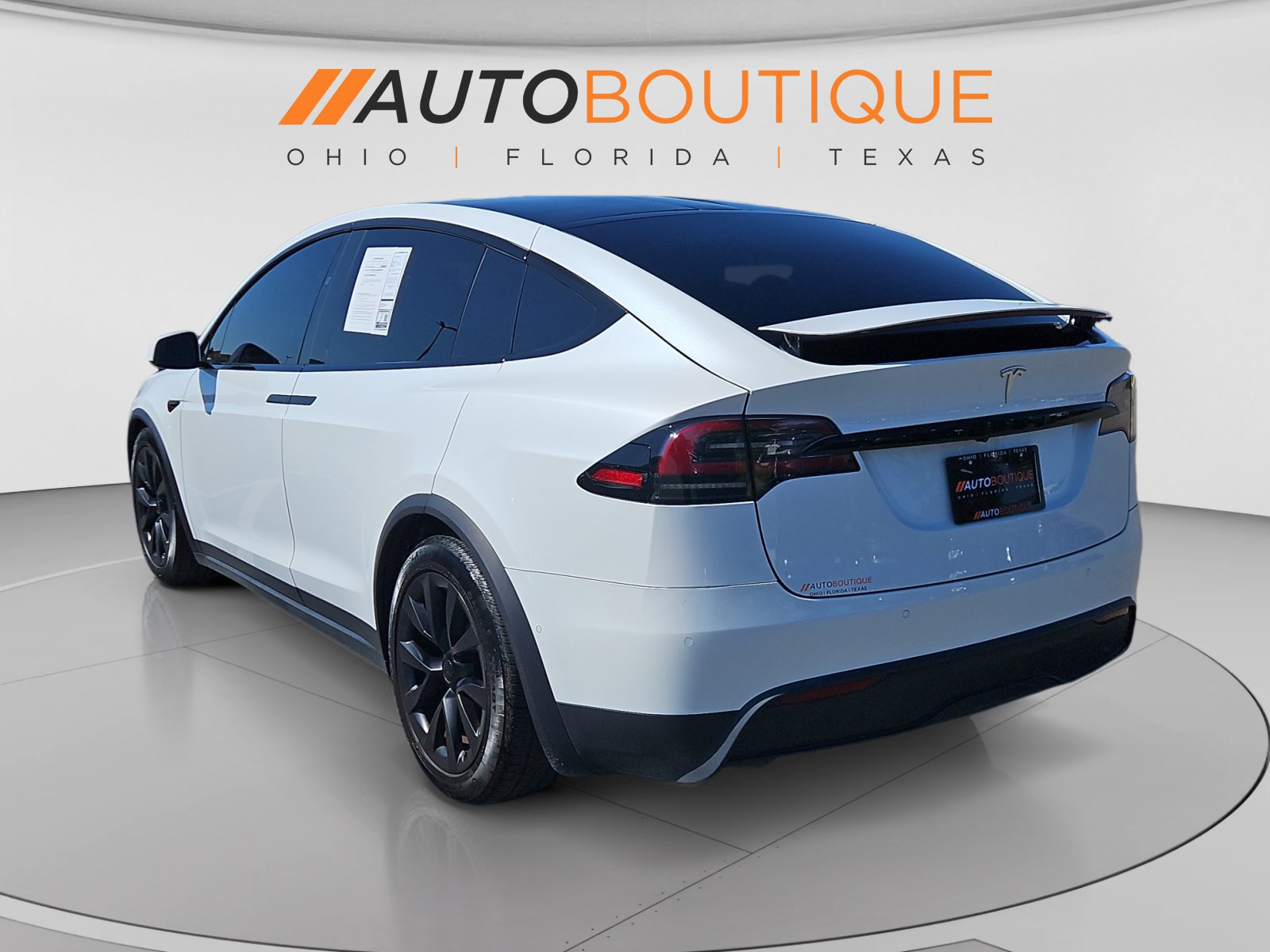 Used 2022 Tesla Model X AWD/4WD image 3