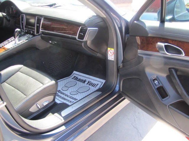 Used 2010 Porsche Panamera 4S AWD/4WD image 11