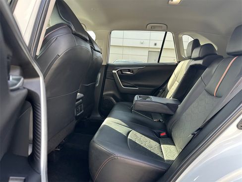 Used 2023 Toyota RAV4 Adventure image 16