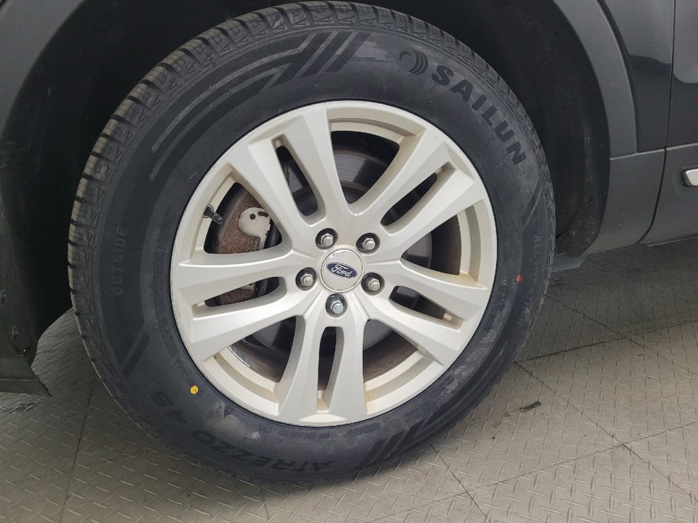 Used 2018 Ford Explorer XLT AWD/4WD image 31