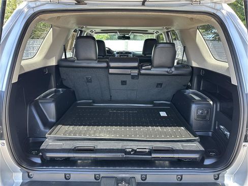 Used 2017 Toyota 4Runner SR5 Premium AWD/4WD image 30