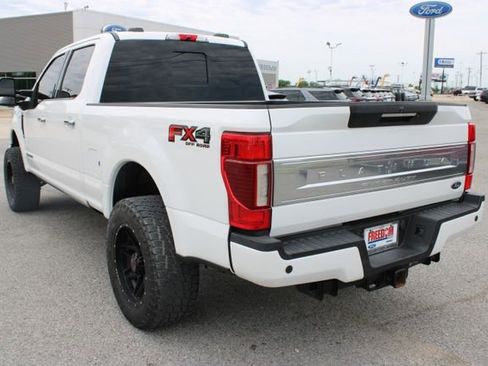 Used 2020 Ford F250 Platinum w/ FX4 Off-Road Package AWD/4WD image 8