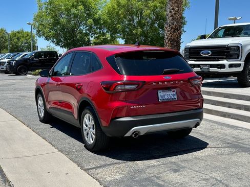 Used 2025 Ford Escape Active FWD image 4
