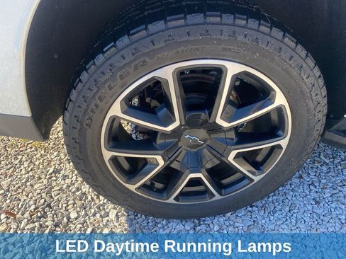 Used 2021 Chevrolet Tahoe LT image 16