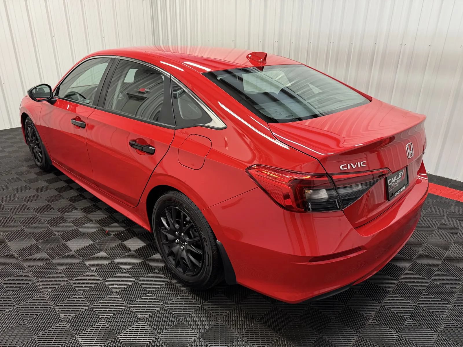 Used 2023 Honda Civic LX image 2