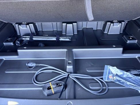 New 2025 Chevrolet Suburban Premier w/ Sun And Tow Package image 17