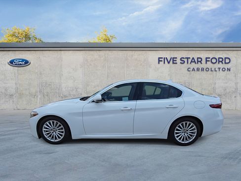 Used 2021 Alfa Romeo Giulia Sprint w/ Active Assist 1 Package image 5