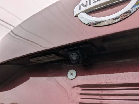 Used 2021 Nissan Sentra SV FWD image 14