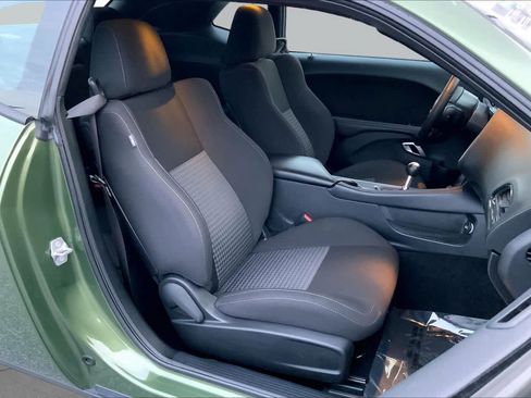 Used 2023 Dodge Challenger R/T RWD image 8