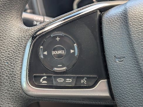 Used 2017 Honda CR-V LX image 20