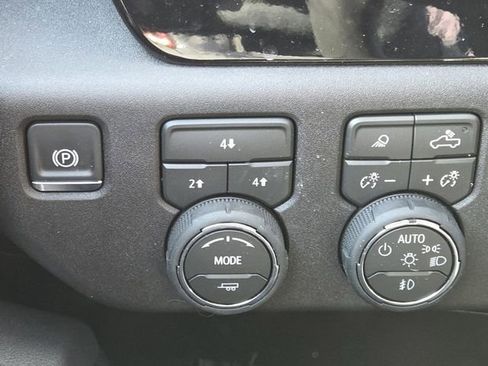 New 2026 Chevrolet Silverado 2500 LT w/ All Star Edition image 11