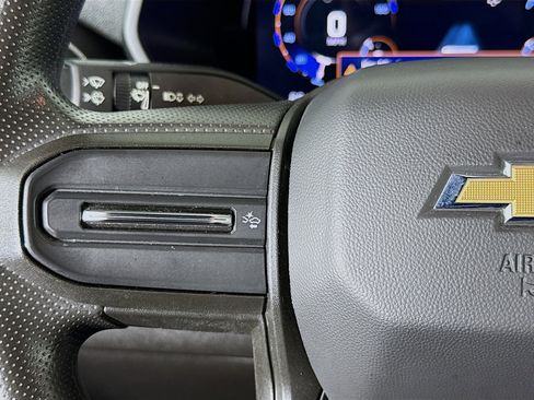 Used 2024 Chevrolet Colorado W/T image 13