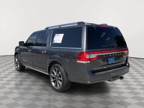 Used 2016 Lincoln Navigator L Reserve AWD/4WD image 11
