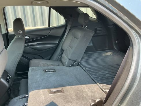 Used 2019 Chevrolet Equinox LT AWD/4WD image 17