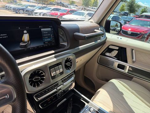 Used 2022 Mercedes-Benz G 63 AMG 4MATIC image 24