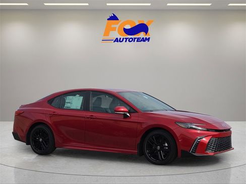 New 2026 Toyota Camry SE image 6