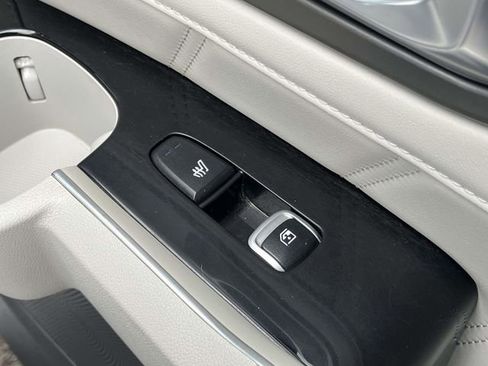 Used 2024 Kia Sorento SX Prestige image 27