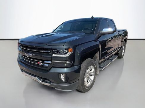 Used 2018 Chevrolet Silverado 1500 LTZ Z71 AWD/4WD image 5