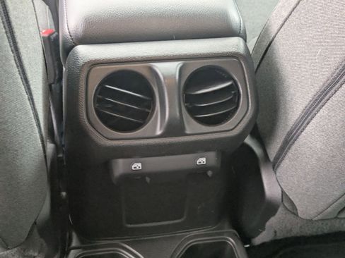 Certified 2024 Jeep Wrangler Sport S image 23