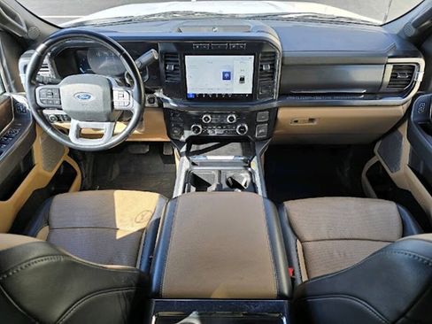 Used 2023 Ford F250 Lariat w/ Chrome Package image 2