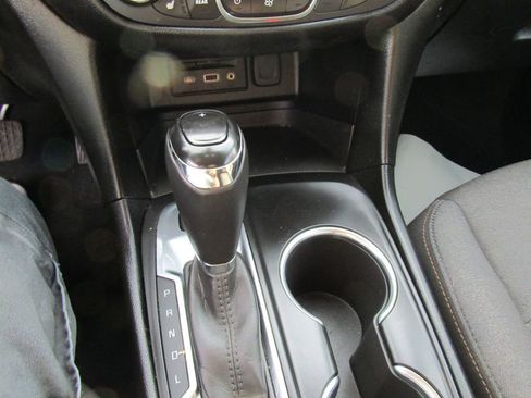 Used 2019 Chevrolet Equinox LT AWD/4WD image 25