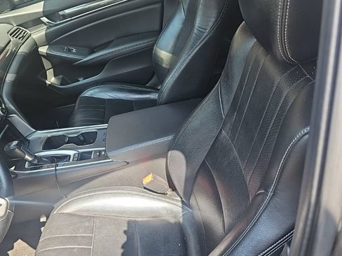 Used 2019 Honda Accord Sport image 4