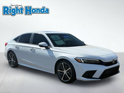 Certified 2023 Honda Civic Touring image 11