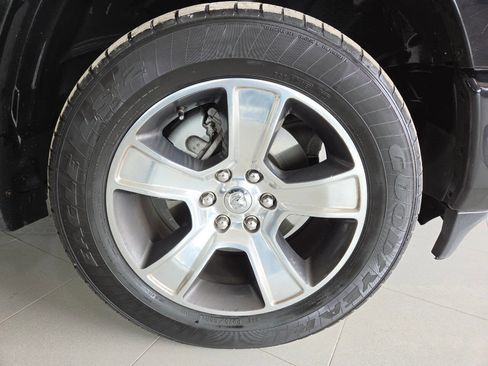 Used 2019 RAM 1500 Sport w/ Level 2 Equipment Group AWD/4WD image 10