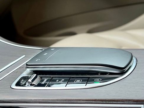 Certified 2022 Mercedes-Benz GLC 300 4MATIC image 27