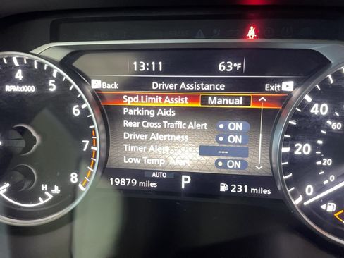 Used 2023 Nissan Pathfinder SL w/ SL Premium Package AWD/4WD image 12