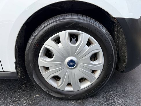 Used 2021 Ford Transit Connect XL FWD image 9