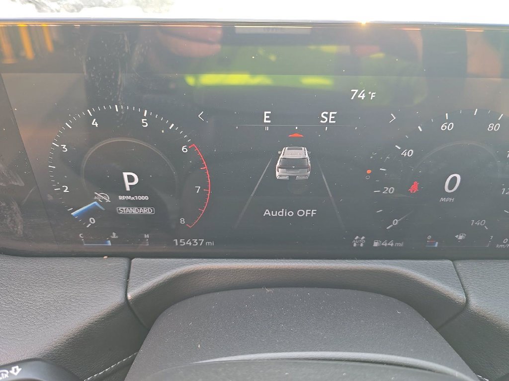 Used 2025 Nissan Armada SL w/ Captain's Chari Seat Package AWD/4WD image 10