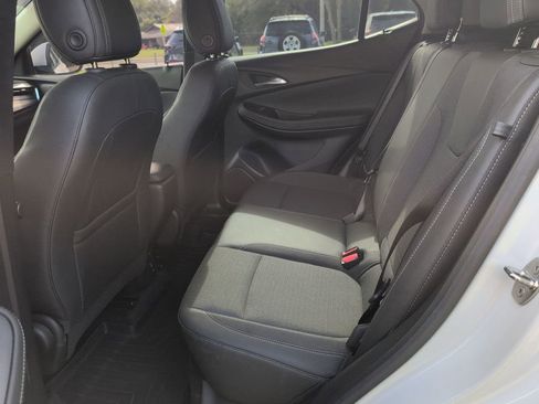 Used 2024 Buick Encore GX Preferred w/ Advanced Technology Package image 27