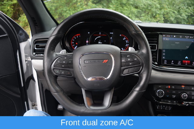 Used 2022 Dodge Durango R/T w/ Blacktop Package AWD/4WD image 4