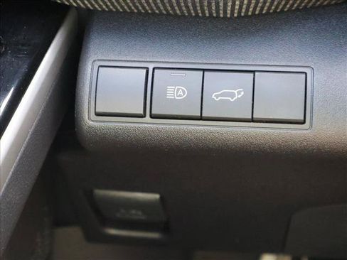 Certified 2024 Subaru Solterra AWD/4WD image 17