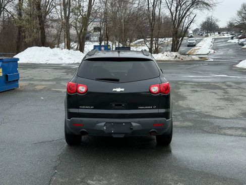 Used 2009 Chevrolet Traverse LT image 11