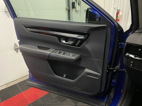Used 2024 Honda CR-V EX-L image 25