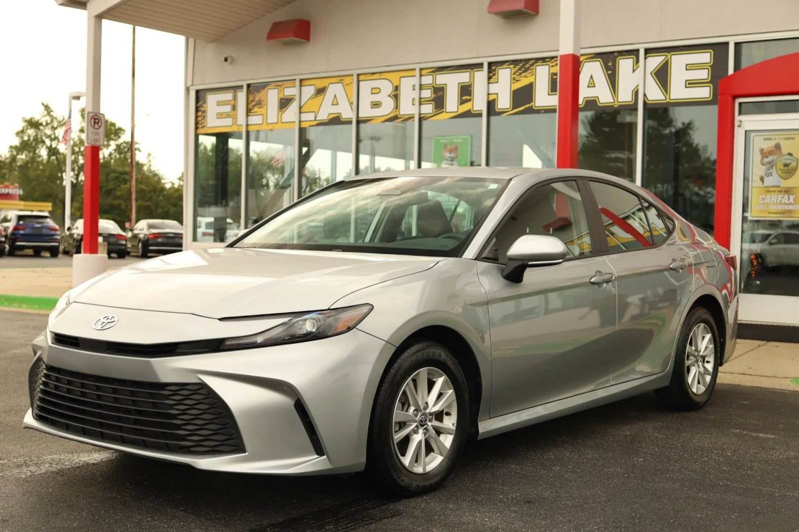 Used 2026 Toyota Camry LE w/ Convenience Package AWD/4WD image 1