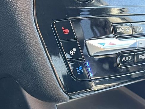 Certified 2022 Ford Explorer Limited RWD image 28