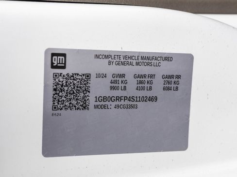 New 2025 Chevrolet Express 3500 w/ Power Convenience Package RWD image 40