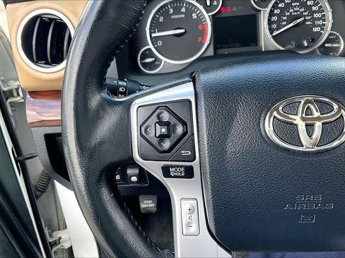 Used 2017 Toyota Tundra Limited w/ Limited Premium Package AWD/4WD image 24