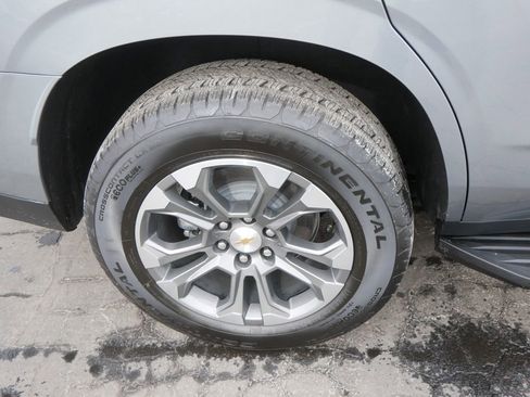 Used 2026 Chevrolet Tahoe LT w/ Comfort Package image 8