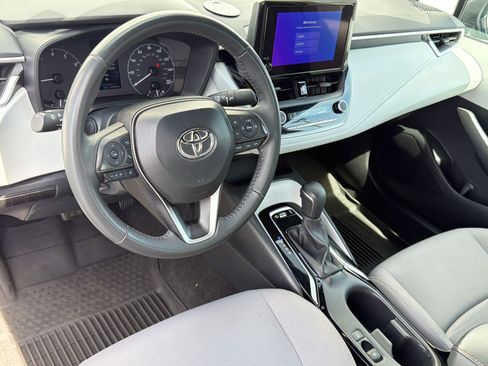 Used 2024 Toyota Corolla SE FWD image 4