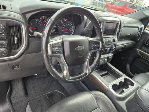 Used 2019 Chevrolet Silverado 1500 RST image 10