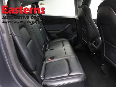 Used 2021 Tesla Model Y Performance AWD/4WD image 17