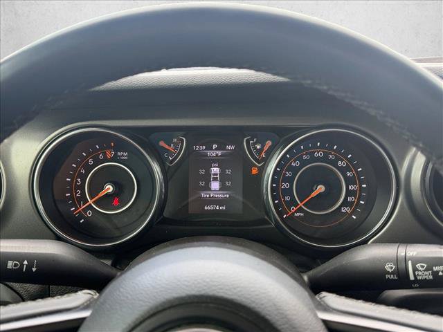 Used 2020 Jeep Gladiator Rubicon AWD/4WD image 6