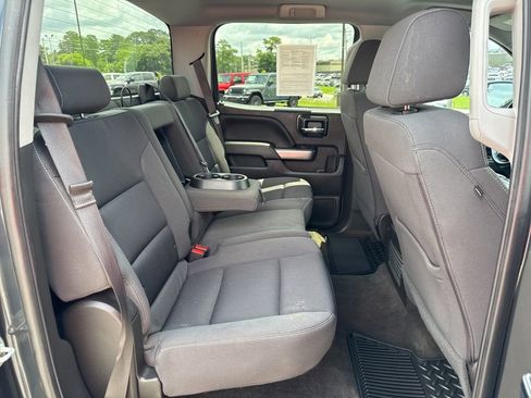 Used 2018 Chevrolet Silverado 1500 LT w/ LT Eassist Package image 19
