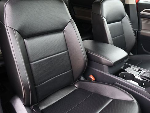 Used 2022 Volkswagen Atlas SE image 18